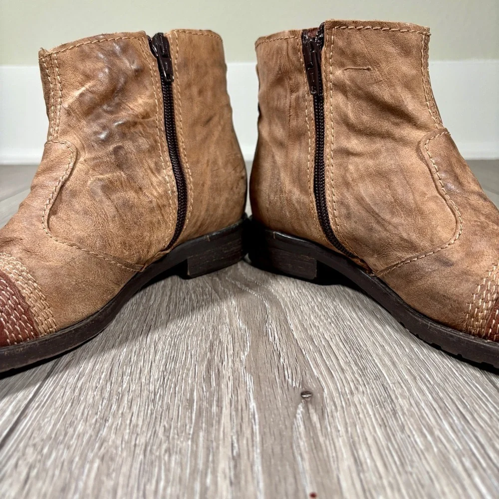 Clocharme Brown Italian Leather Distressed Boho Ankle Boots Size 6